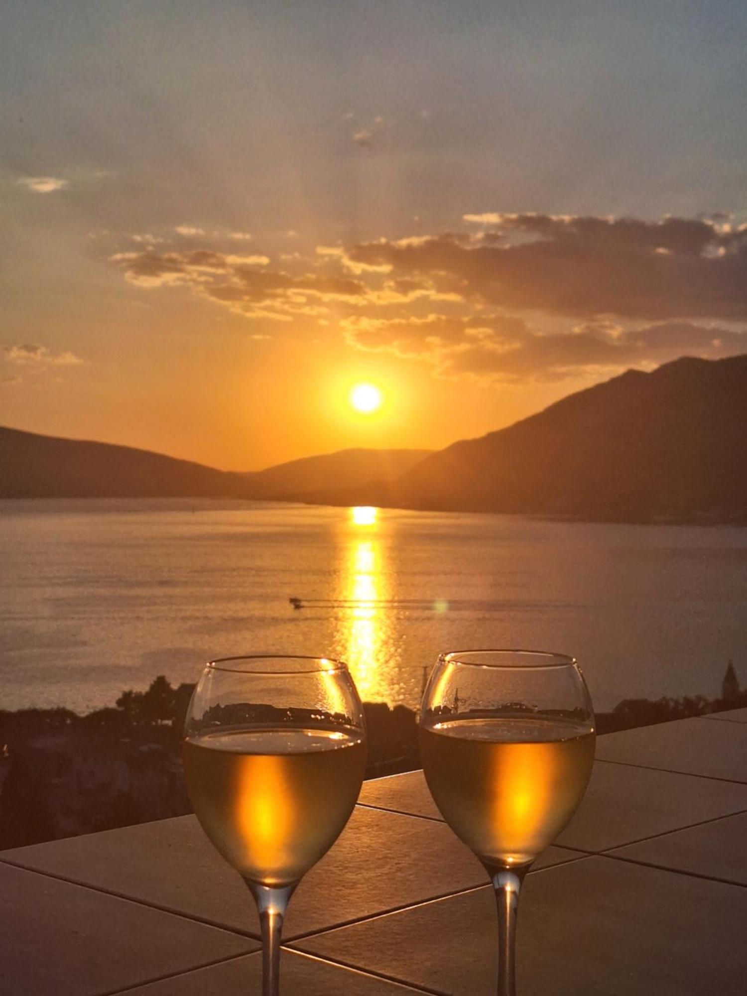 Adriabay Studio Tivat Dış mekan fotoğraf