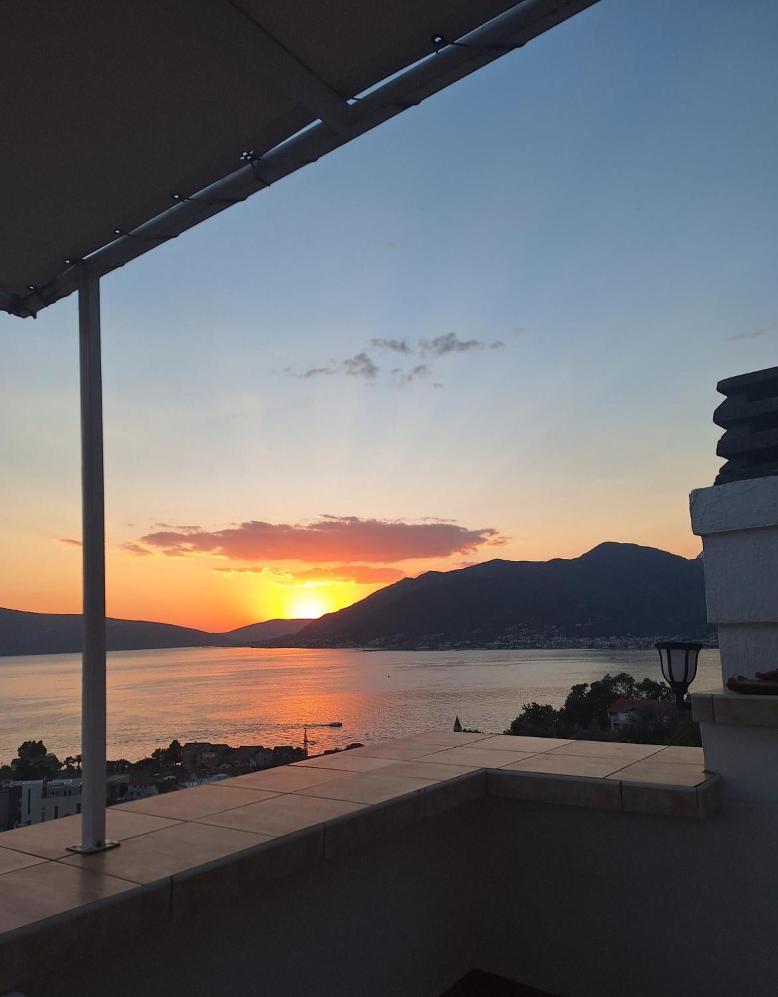 Adriabay Studio Tivat Dış mekan fotoğraf