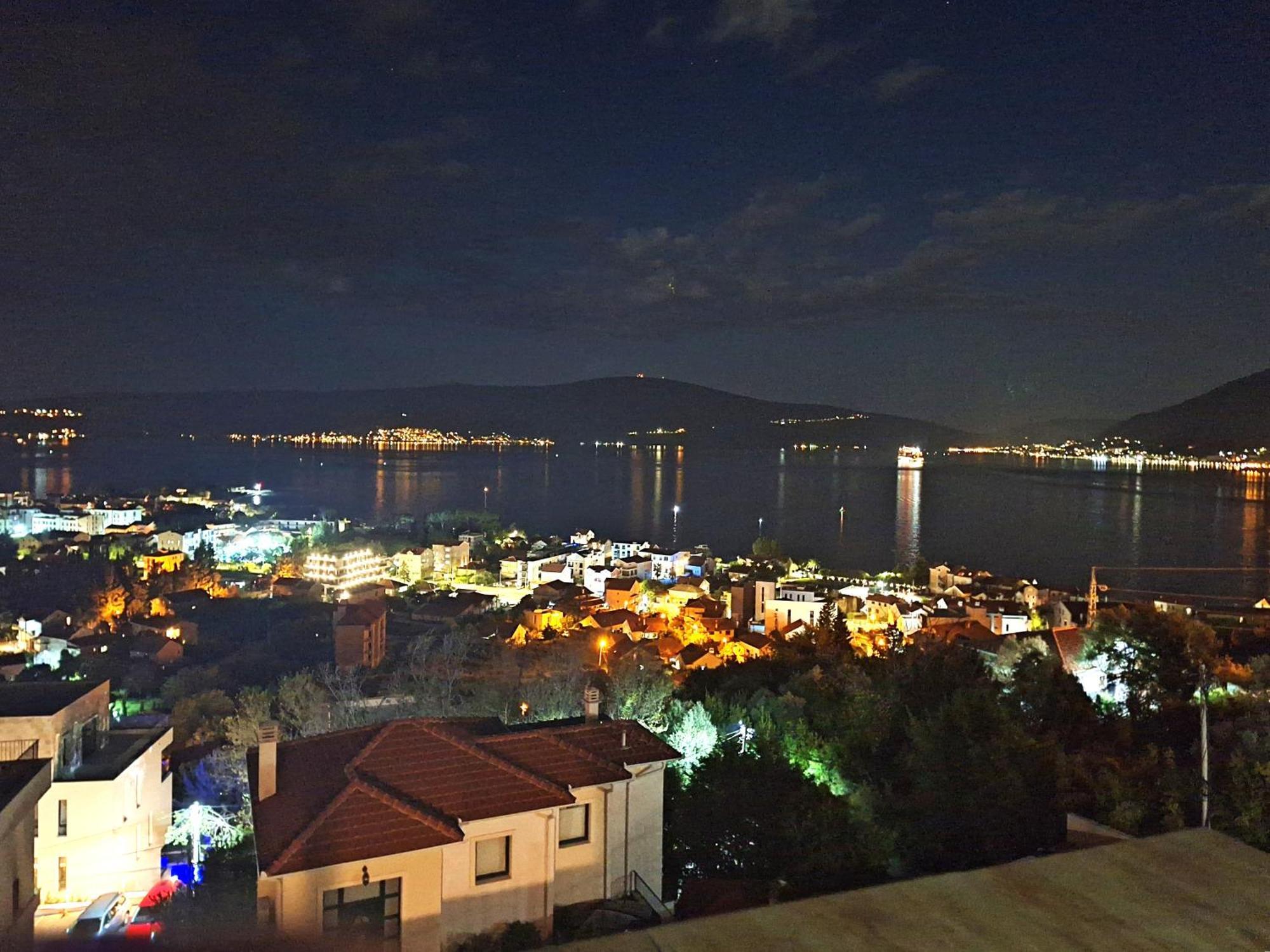 Adriabay Studio Tivat Dış mekan fotoğraf